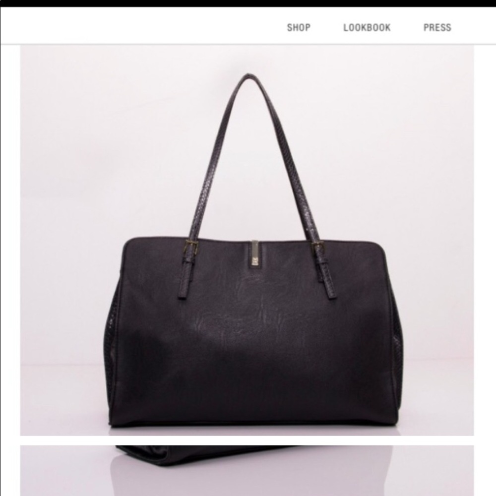 Tutilo NWT black veritas large snake embossed tech tote purse